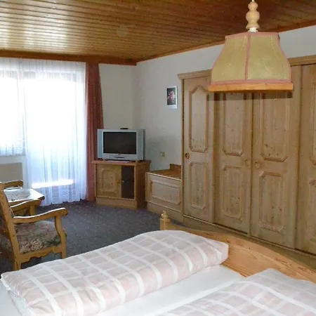 Innviertler Berggasthof Guest house