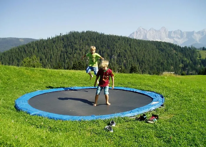 Innviertler Berggasthof 3* رادستادت