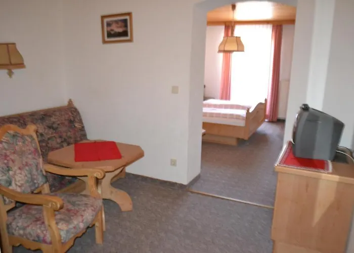 Innviertler Berggasthof بيت ضيافة 3*